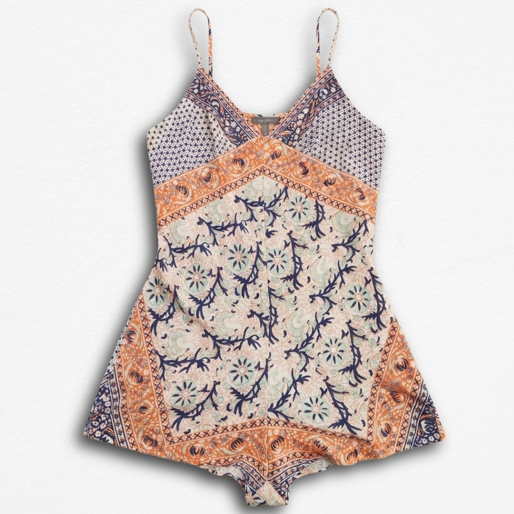Twelfth Street by Cynthia Vincent Boho Mixed Print Romper Orange Blue V-Neck